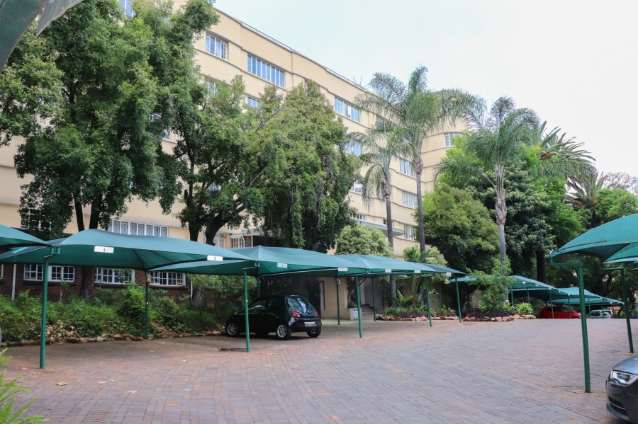 2 Bedroom Property for Sale in Upper Houghton Gauteng