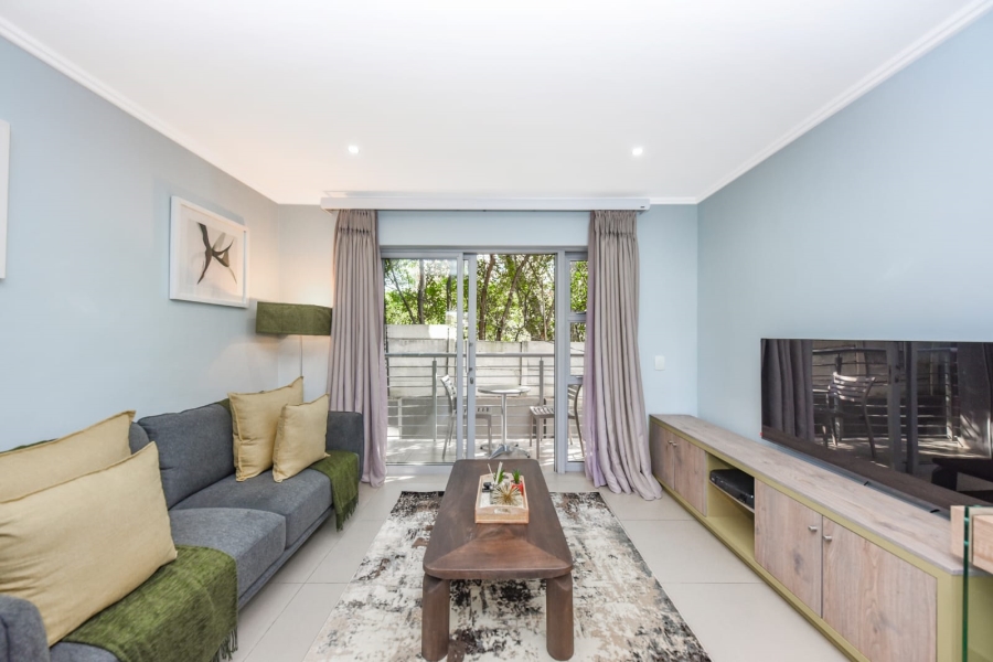 To Let 2 Bedroom Property for Rent in Hurlingham Gauteng