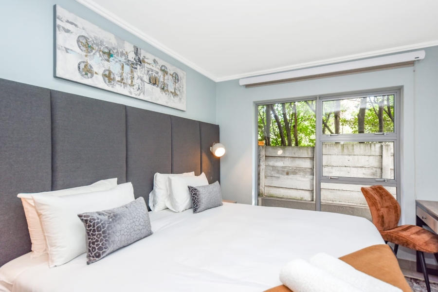To Let 2 Bedroom Property for Rent in Hurlingham Gauteng