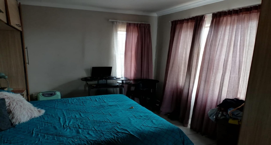 3 Bedroom Property for Sale in Gem Valley Gauteng