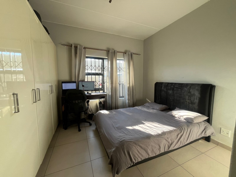 To Let 2 Bedroom Property for Rent in North Riding Gauteng