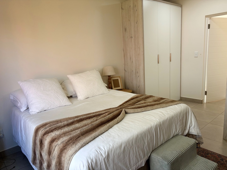 To Let 2 Bedroom Property for Rent in Linden Gauteng