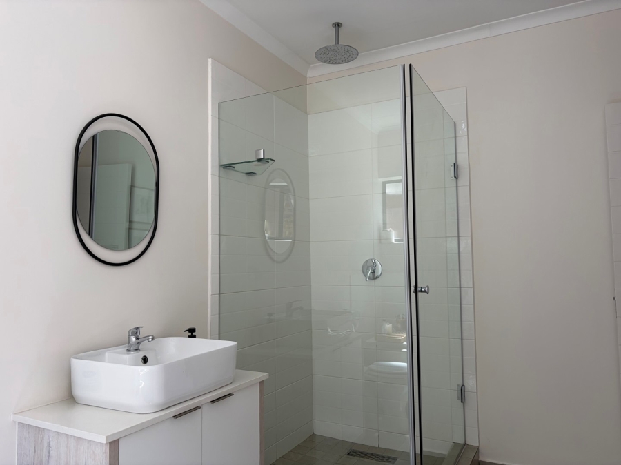 To Let 2 Bedroom Property for Rent in Linden Gauteng