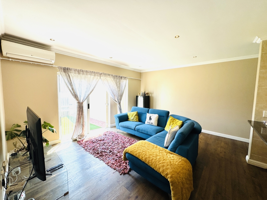 3 Bedroom Property for Sale in Thatchfield Close Gauteng