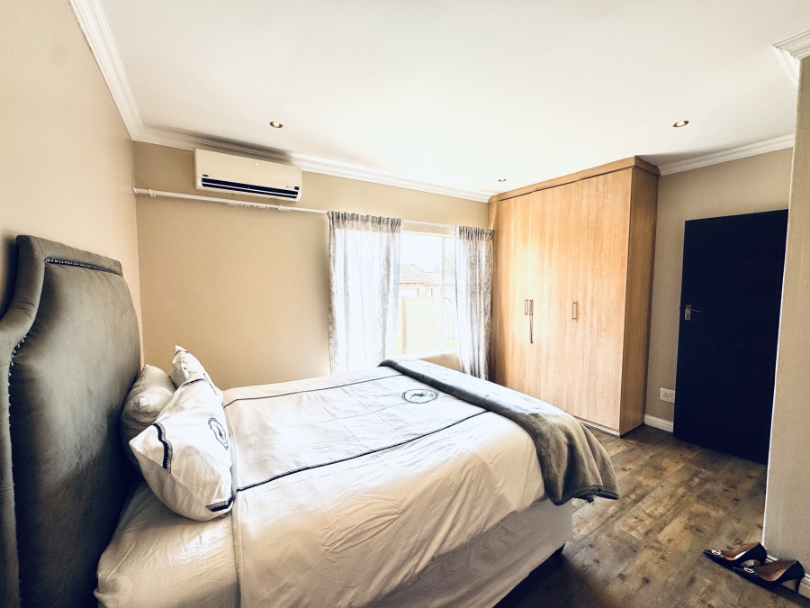 3 Bedroom Property for Sale in Thatchfield Close Gauteng