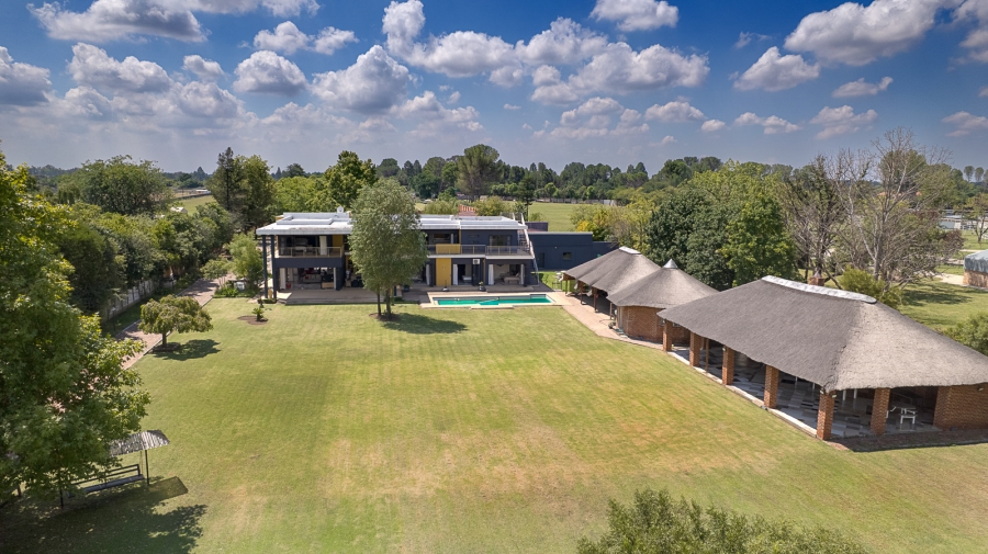 8 Bedroom Property for Sale in Ebner On Vaal Gauteng