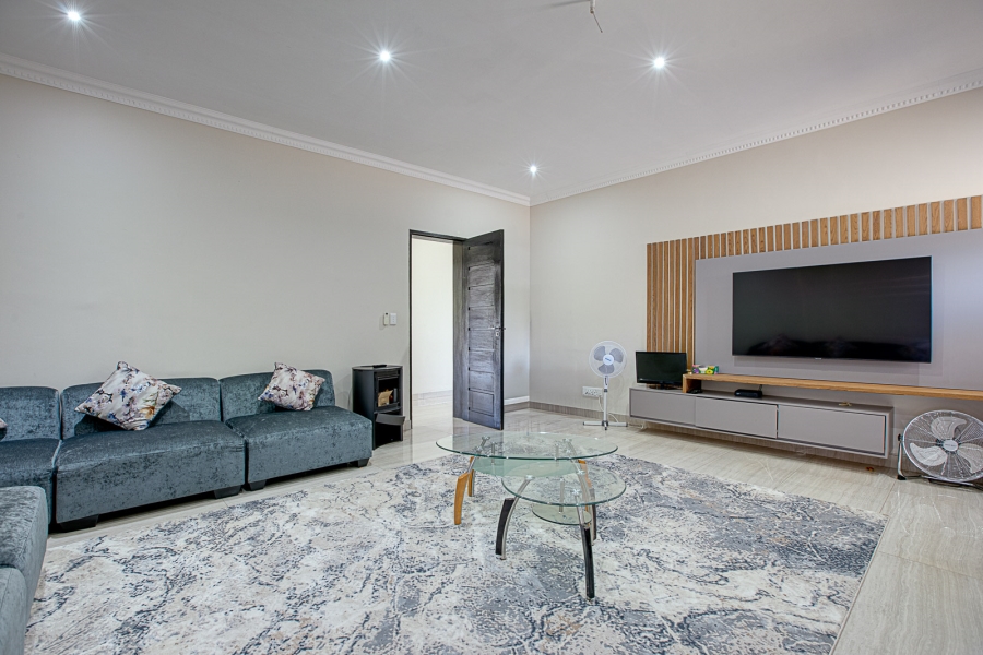8 Bedroom Property for Sale in Ebner On Vaal Gauteng