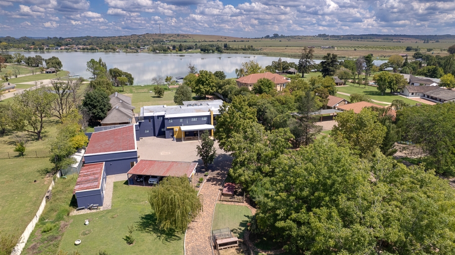 8 Bedroom Property for Sale in Ebner On Vaal Gauteng