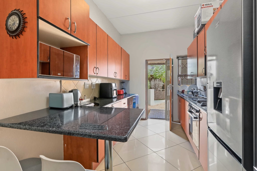 2 Bedroom Property for Sale in Little Falls Gauteng