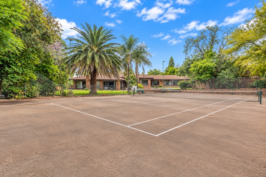 6 Bedroom Property for Sale in Randpark Ridge Gauteng