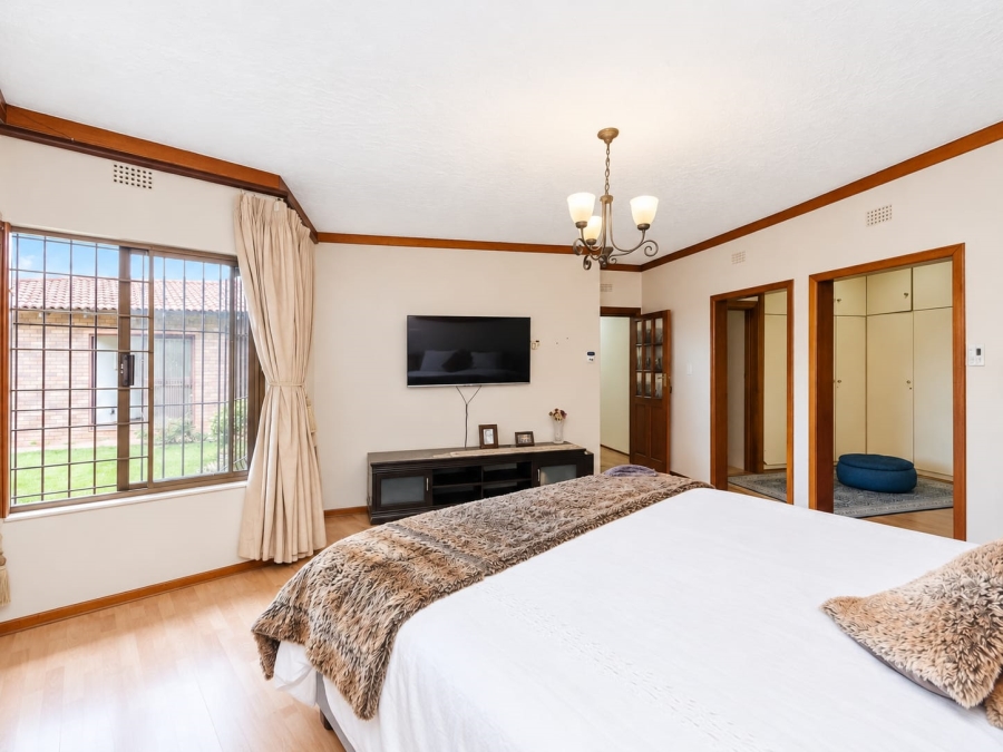 6 Bedroom Property for Sale in Randpark Ridge Gauteng