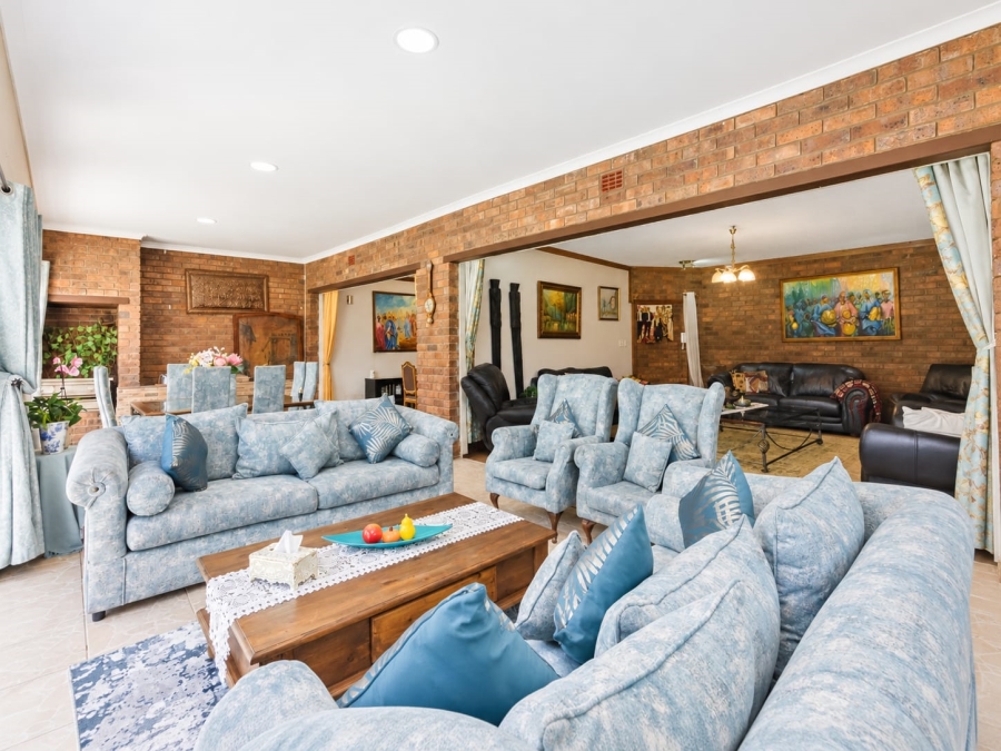 6 Bedroom Property for Sale in Randpark Ridge Gauteng