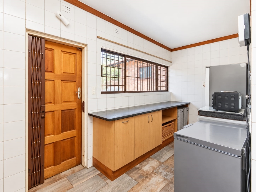 6 Bedroom Property for Sale in Randpark Ridge Gauteng