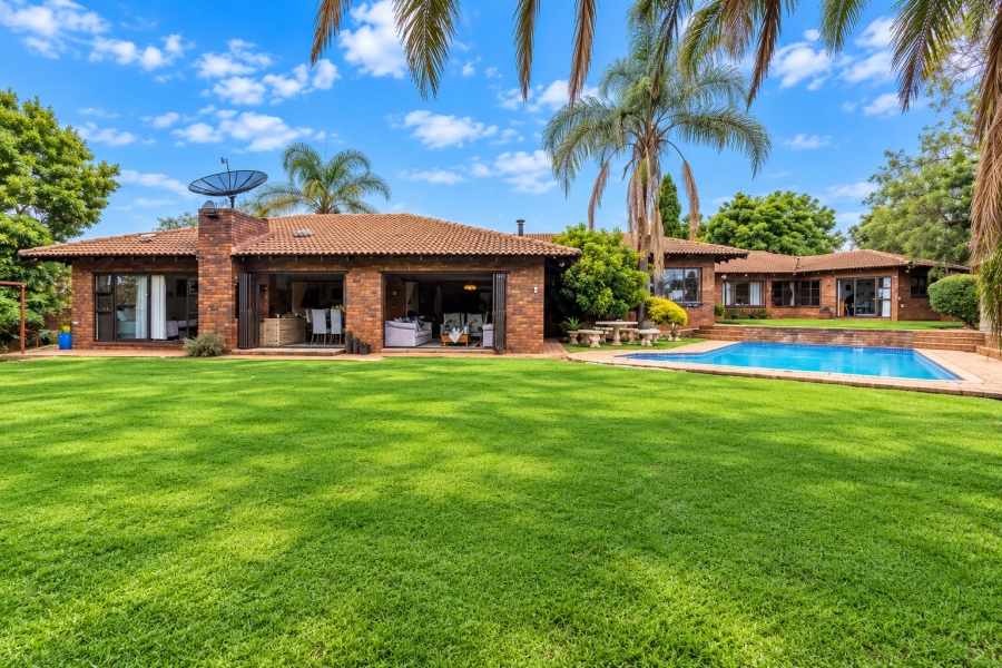 6 Bedroom Property for Sale in Randpark Ridge Gauteng