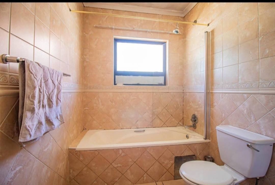 2 Bedroom Property for Sale in Bedfordview Gauteng