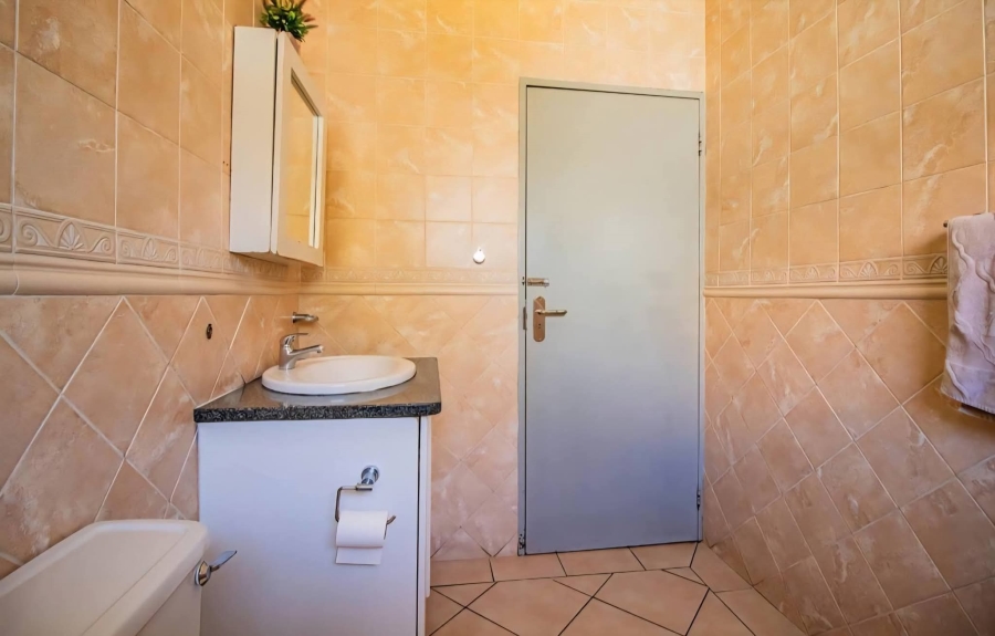 2 Bedroom Property for Sale in Bedfordview Gauteng