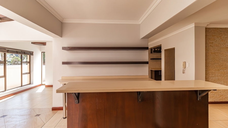 5 Bedroom Property for Sale in Aspen Hills Gauteng
