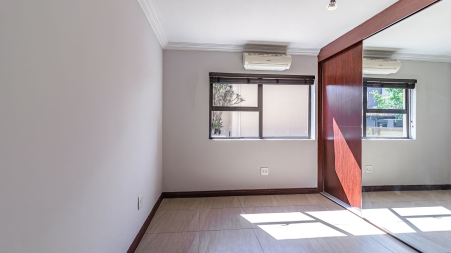 5 Bedroom Property for Sale in Aspen Hills Gauteng