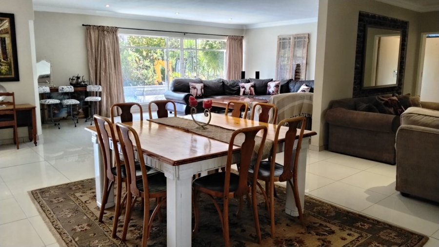 5 Bedroom Property for Sale in Chancliff A H Gauteng