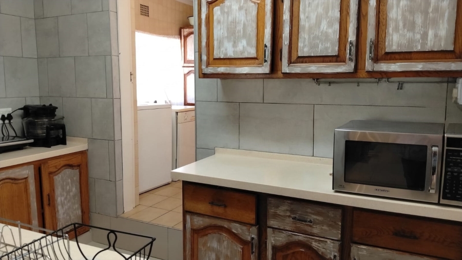 5 Bedroom Property for Sale in Chancliff A H Gauteng