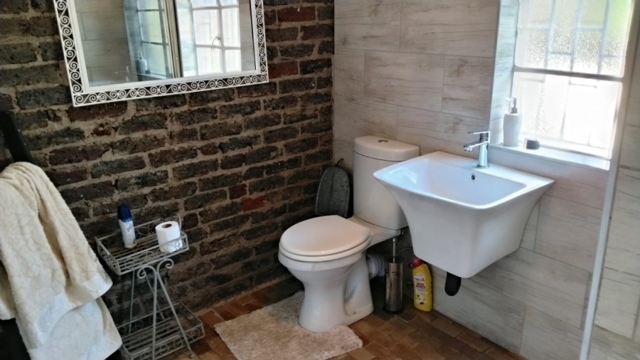 5 Bedroom Property for Sale in Chancliff A H Gauteng