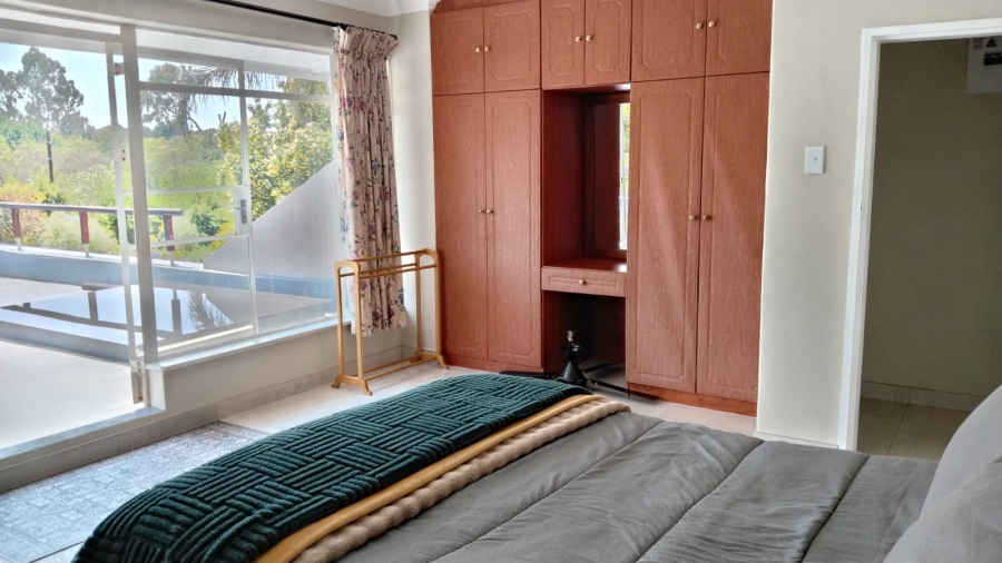 5 Bedroom Property for Sale in Chancliff A H Gauteng