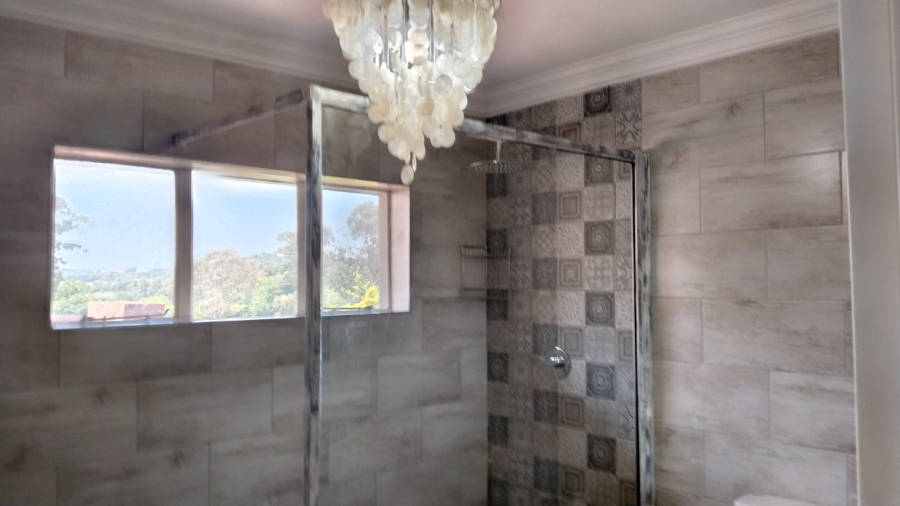 5 Bedroom Property for Sale in Chancliff A H Gauteng