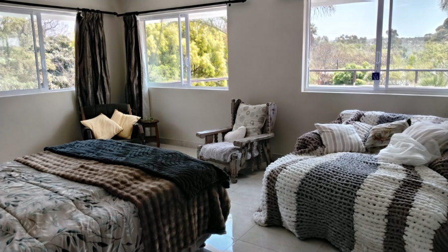 5 Bedroom Property for Sale in Chancliff A H Gauteng