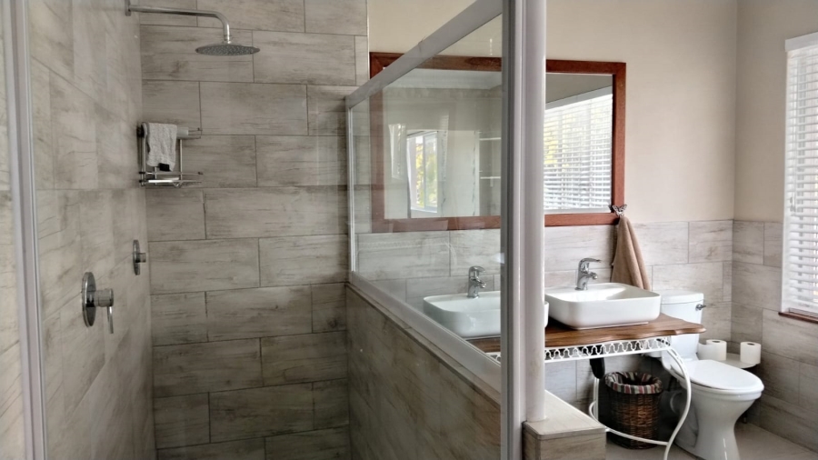 5 Bedroom Property for Sale in Chancliff A H Gauteng