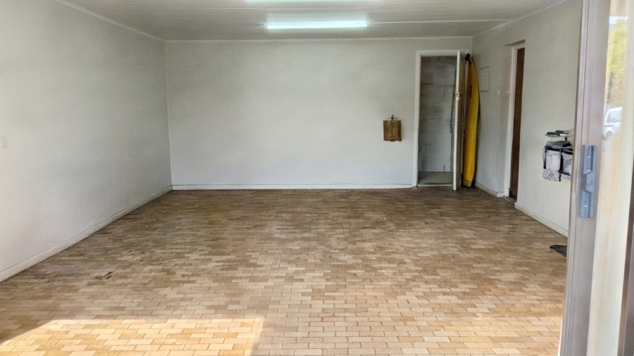 5 Bedroom Property for Sale in Chancliff A H Gauteng