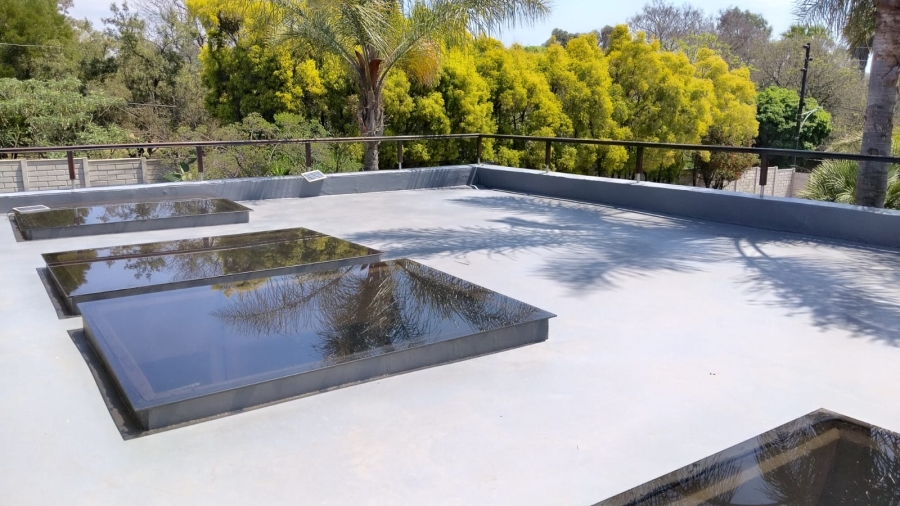5 Bedroom Property for Sale in Chancliff A H Gauteng