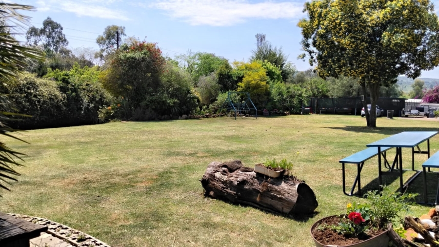 5 Bedroom Property for Sale in Chancliff A H Gauteng