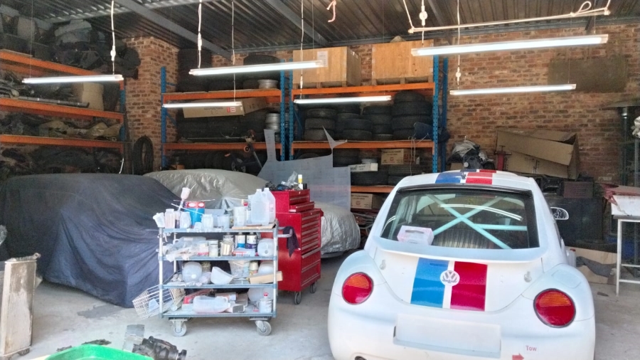 5 Bedroom Property for Sale in Chancliff A H Gauteng