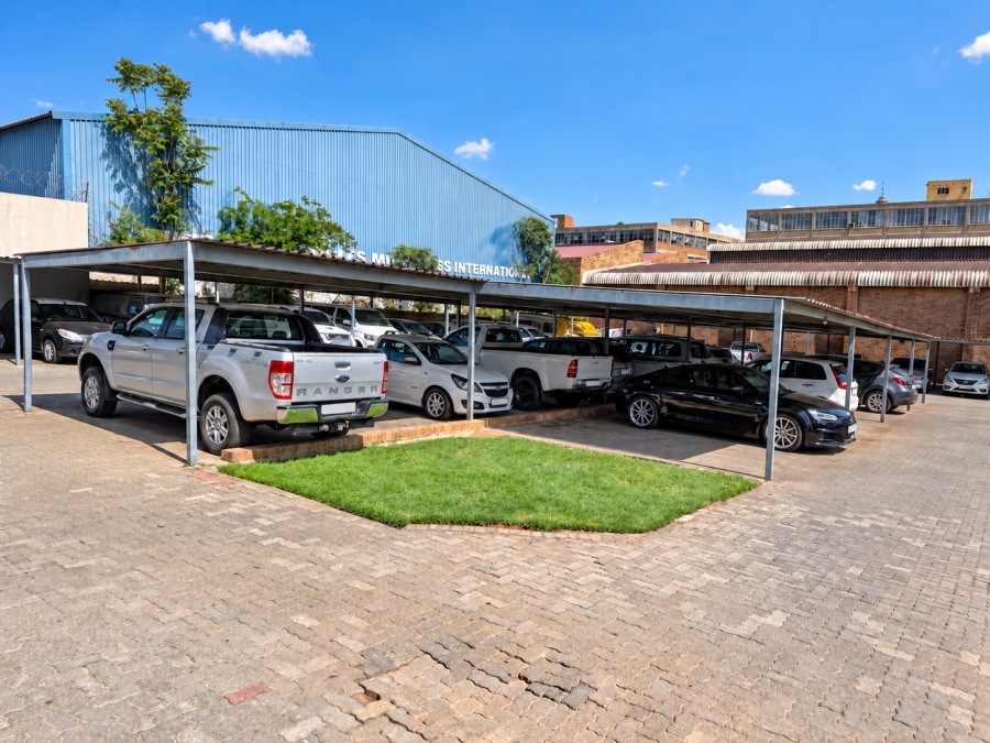 To Let 3 Bedroom Property for Rent in Troyeville Gauteng