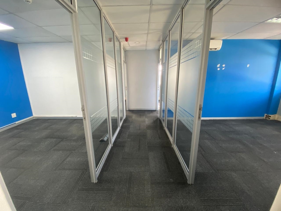 To Let Commercial Property for Rent in Randjespark Gauteng
