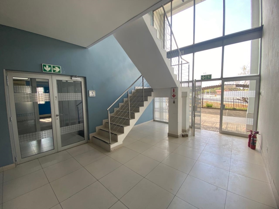 To Let Commercial Property for Rent in Randjespark Gauteng