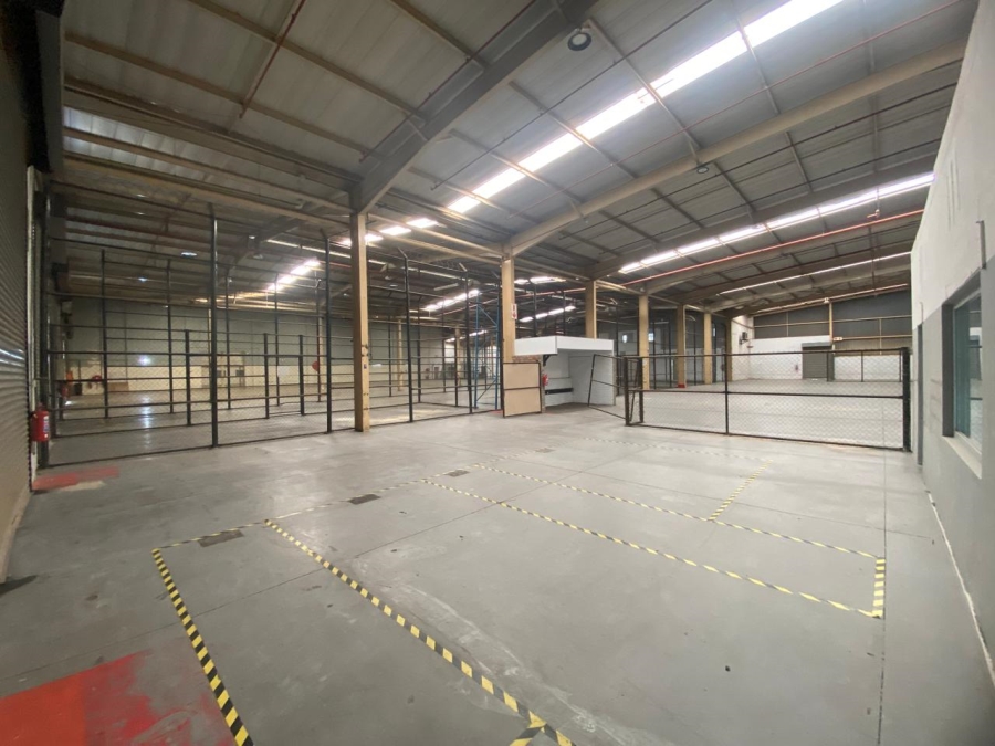 To Let Commercial Property for Rent in Randjespark Gauteng