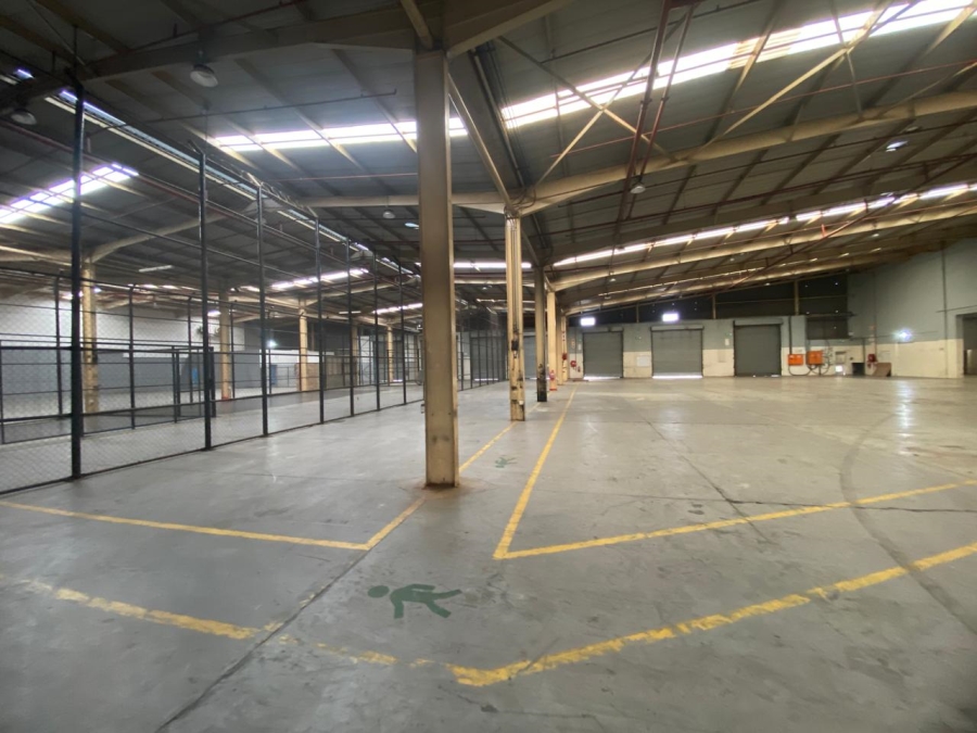 To Let Commercial Property for Rent in Randjespark Gauteng