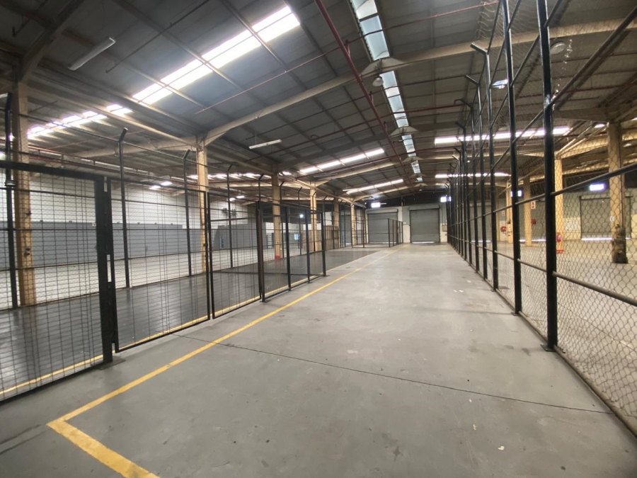 To Let Commercial Property for Rent in Randjespark Gauteng