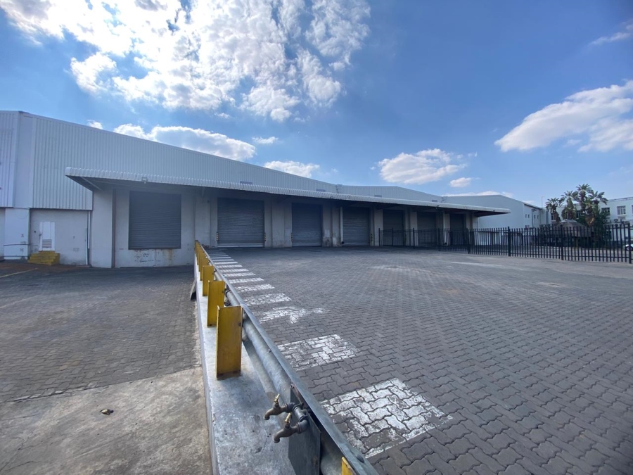 To Let Commercial Property for Rent in Randjespark Gauteng
