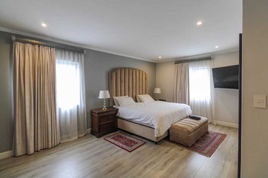 To Let 3 Bedroom Property for Rent in Bryanston Gauteng