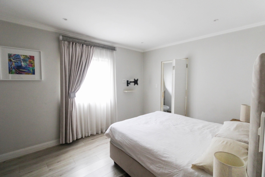 To Let 3 Bedroom Property for Rent in Bryanston Gauteng