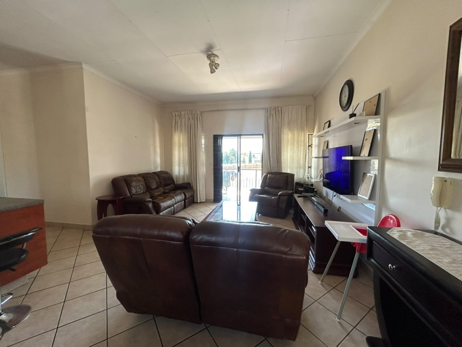3 Bedroom Property for Sale in Country View Gauteng