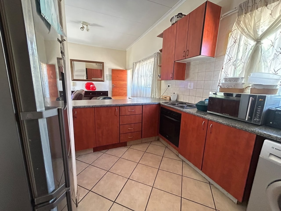 3 Bedroom Property for Sale in Country View Gauteng