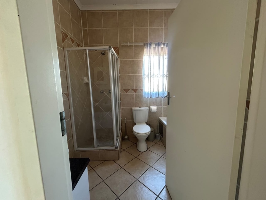 3 Bedroom Property for Sale in Country View Gauteng