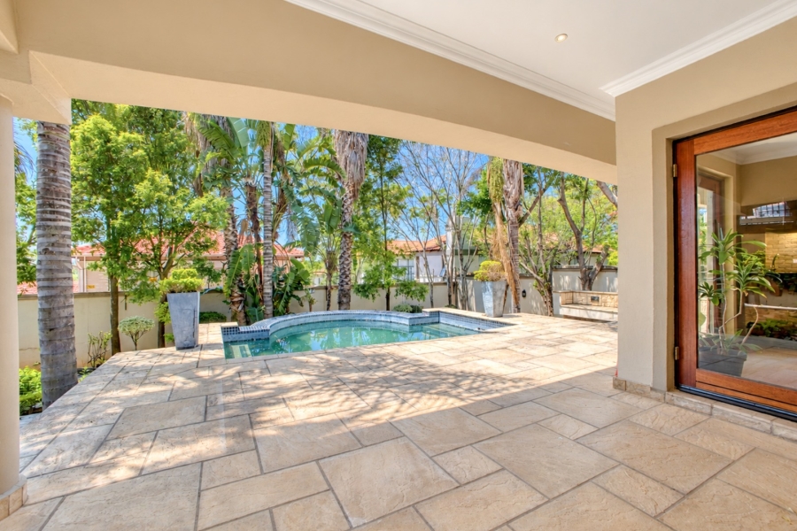 To Let 3 Bedroom Property for Rent in Beverley Gauteng