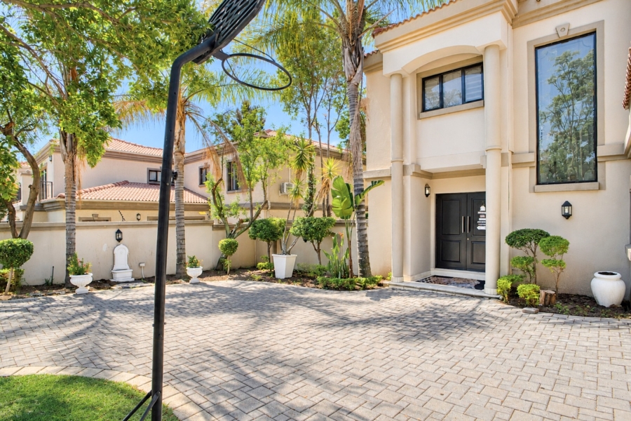 To Let 3 Bedroom Property for Rent in Beverley Gauteng