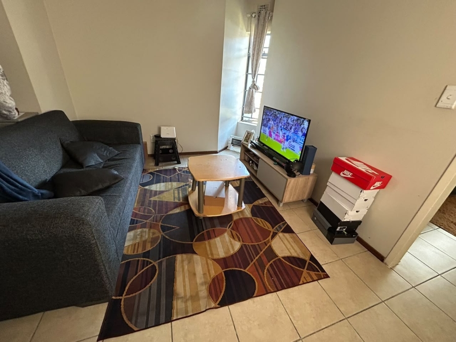 1 Bedroom Property for Sale in Noordwyk Gauteng