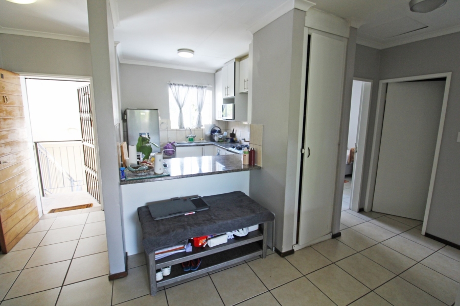To Let 2 Bedroom Property for Rent in Ferndale Gauteng