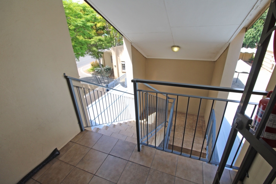 To Let 2 Bedroom Property for Rent in Ferndale Gauteng